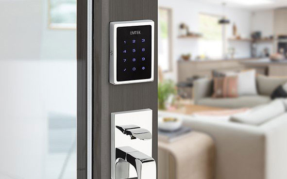 Hamden Grip Set with EMPowered Smart Lock | Emtek